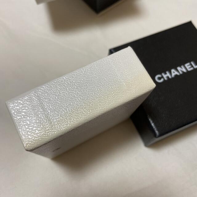 CHANEL(シャネル)の【JBB AKI様専用】CHANEL/シャネル/空箱 レディースのバッグ(ショップ袋)の商品写真