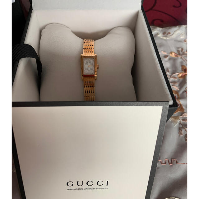 Gucci(グッチ)のGUCCI 腕時計レディース レディースのファッション小物(腕時計)の商品写真