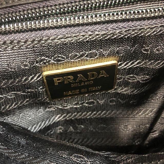 PRADA(プラダ)のPRADA プラダ ロゴプレート ショルダーバッグ ブラック レディース レディースのバッグ(ショルダーバッグ)の商品写真