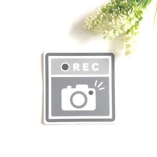 9×9cm【●REC マグネットステッカー/シルバーグレー】ドラレコ 録画中(車外アクセサリ)