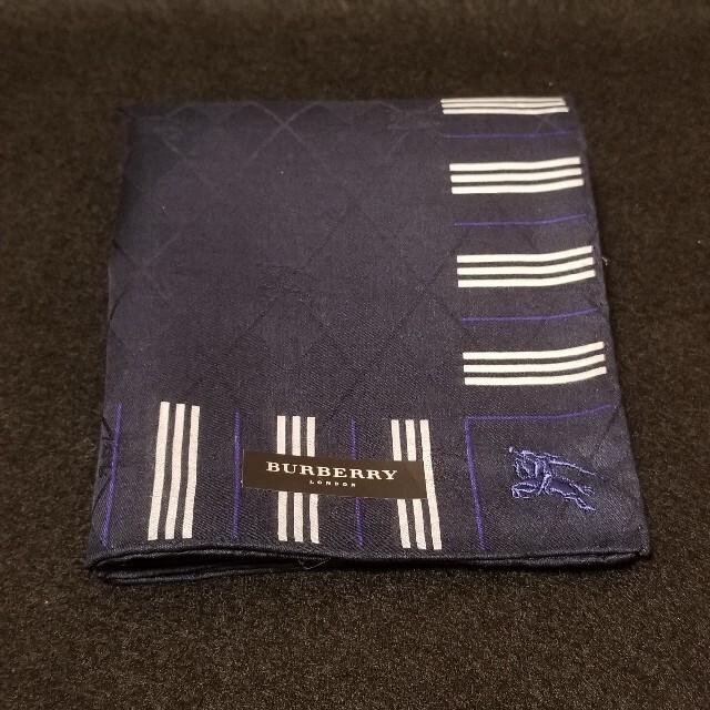 BURBERRY(バーバリー)のBURBERRYハンカチ シャドーホース アーガイル レディースのファッション小物(ハンカチ)の商品写真