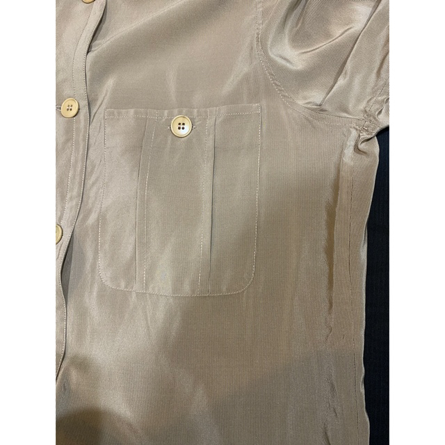 Giorgio Armani(ジョルジオアルマーニ)のブラウス　G/ARMANI  40ノーカラー　silk 100% 処分 レディースのトップス(シャツ/ブラウス(長袖/七分))の商品写真