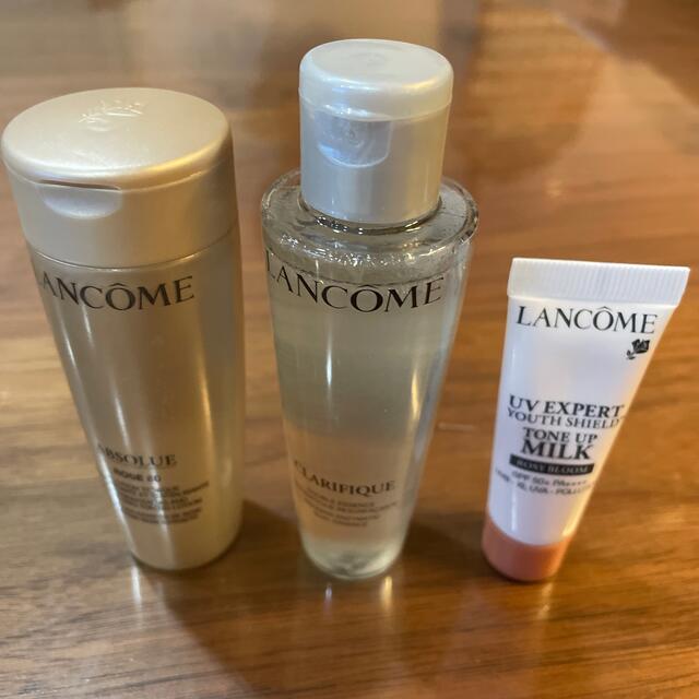 LANCOME(ランコム)のランコム　エッセンスローション　化粧水　UV コスメ/美容のスキンケア/基礎化粧品(化粧水/ローション)の商品写真