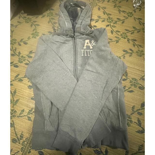 Abercrombie&Fitch(アバクロンビーアンドフィッチ)のアバクロ　パーカー メンズのトップス(パーカー)の商品写真