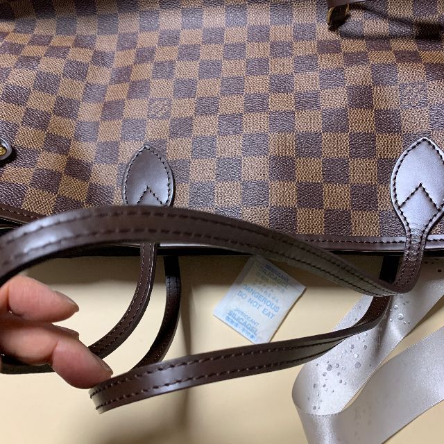 LOUIS VUITTON(ルイヴィトン)のルイヴィトン ダミエ　ネヴァーフル　GM レディースのバッグ(トートバッグ)の商品写真