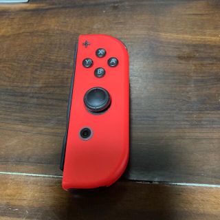 ニンテンドースイッチ(Nintendo Switch)のJoy-Con （Ｒ) ネオンレッド　ジャンク品(その他)