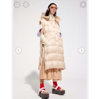 モンクレール(MONCLER)のモンクレール　新品同様　ロングダウンベスト　ロングジレ　ダウンジャケット(ダウンジャケット)