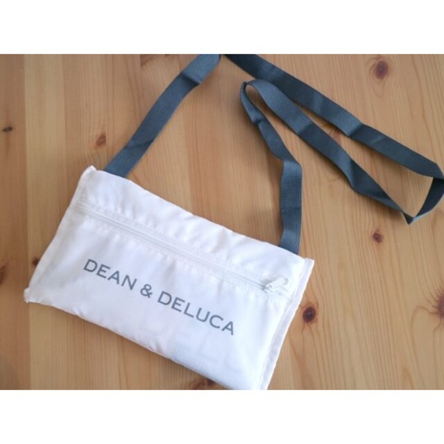 DEAN & DELUCA(ディーンアンドデルーカ)の1月末まで！ゼクシィ付録：DEAN & DELUCA 2WAY エコバッグ レディースのバッグ(エコバッグ)の商品写真