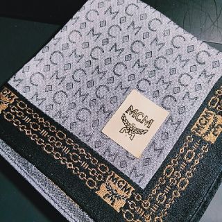 エムシーエム(MCM)の専用ですW 25　MCM 紳士ハンカチ↘(ハンカチ/ポケットチーフ)