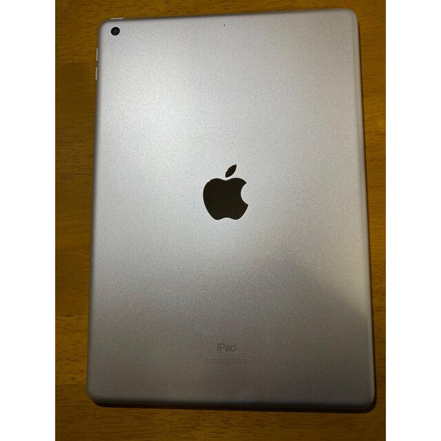 【美品】APPLE iPad 32GB 第8世代 2020 シルバー WiFi 1