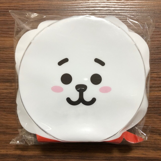 防弾少年団(BTS)(ボウダンショウネンダン)のBT21 JIN RJ  ポーチ　 エンタメ/ホビーのタレントグッズ(アイドルグッズ)の商品写真