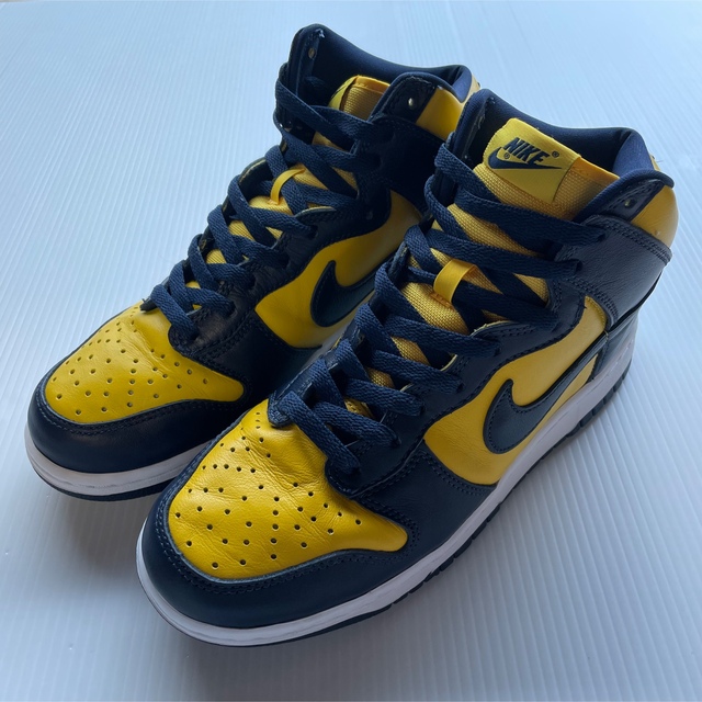 NIKE - NIKE DUNK HIGH Michigan 26.5cmの通販 by Peles｜ナイキならラクマ