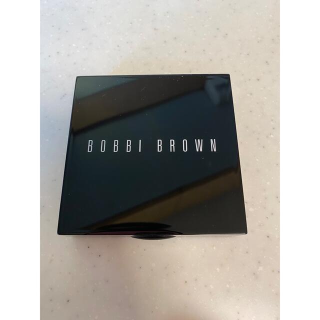 BOBBI BROWN(ボビイブラウン)のボビイブラウン ハイライティング パウダー 01 ピンクグロウ コスメ/美容のベースメイク/化粧品(フェイスパウダー)の商品写真