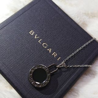 ブルガリ(BVLGARI)の【正規 未使用】BVLGARI ブルガリロゴ刻印チャーム ネックレス ペンダント(ネックレス)