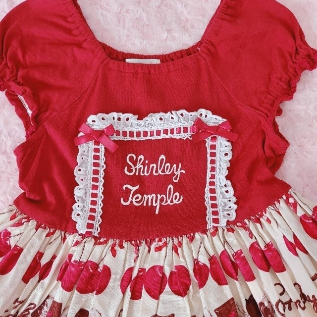 Shirley Temple(シャーリーテンプル)のシャーリーテンプル　チェリーチョコレース　伊勢丹限定　赤　ワンピとソックスセット キッズ/ベビー/マタニティのキッズ服女の子用(90cm~)(ワンピース)の商品写真