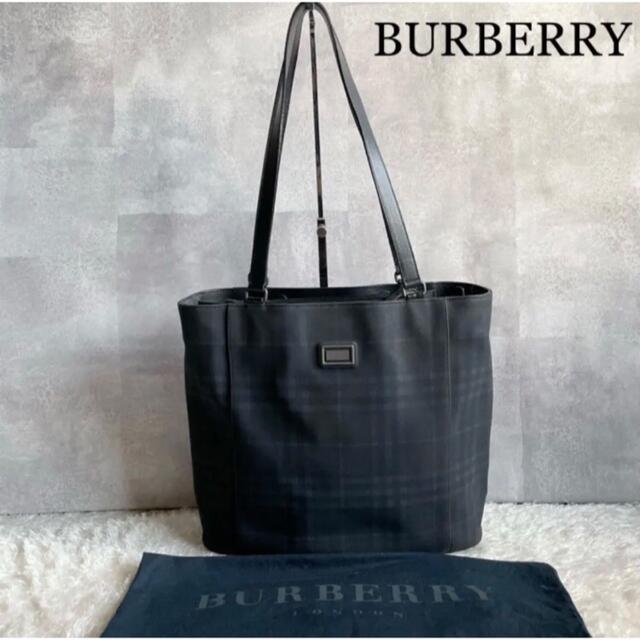 BURBERRY - 【美品】バーバリー PVC×レザー トートバッグ ノバチェック ...