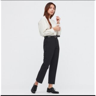 ユニクロ(UNIQLO)のユニクロ スマートアンクルパンツ（2WAYストレッチ・丈標準64～66cm）(クロップドパンツ)