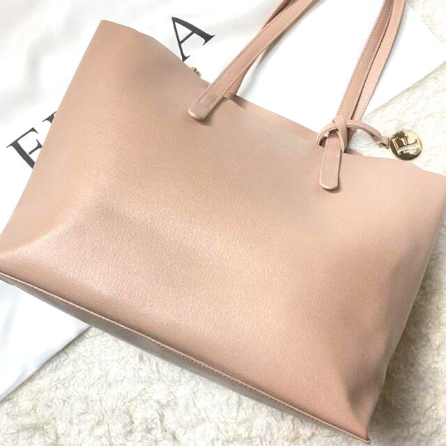 ✨極美品✨ FURLA フルラ　トートバッグ  サリー　Sally