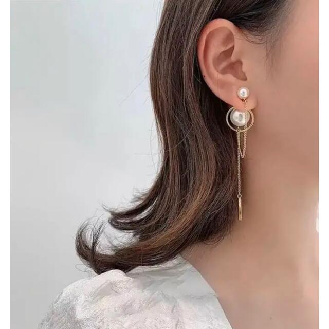 ピアス(両耳用)ディオール　パールピアス