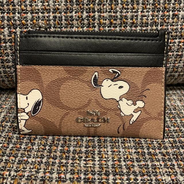 COACH コーチ 定期入れ カードケース スヌーピー　イエロー　新品　未使用