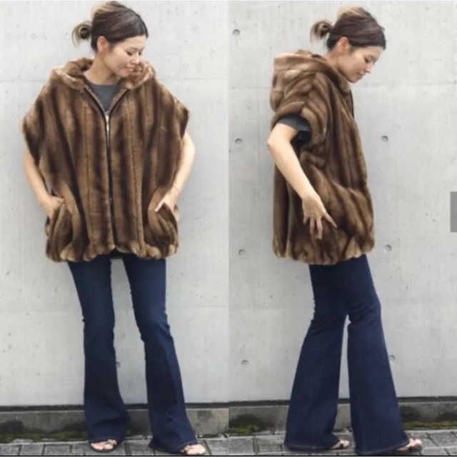 DEUXIEME CLASSE(ドゥーズィエムクラス)の【新品】Deuxieme Classe★A POINT FAKEFUR VEST レディースのジャケット/アウター(毛皮/ファーコート)の商品写真