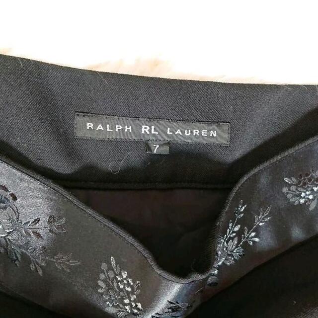 Ralph Lauren(ラルフローレン)のRALPH LAUREN ロングスカート ウエスト、裾 花柄刺繍 ブラック系 レディースのスカート(ロングスカート)の商品写真