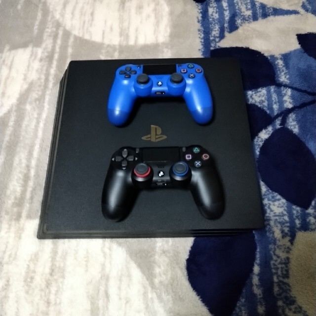 PS4pro7100B。