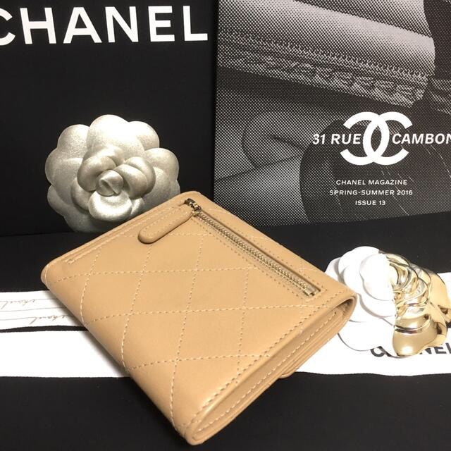 CHANEL(シャネル)の新品同様♡ 激レア★CHANEL シャネル ターンロック 三つ折り財布  正規品 レディースのファッション小物(財布)の商品写真