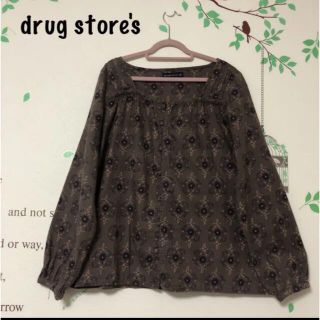 ドラッグストアーズ(drug store's)の♪642 ドラッグストアーズ 紫系 総柄ブラウス(シャツ/ブラウス(長袖/七分))