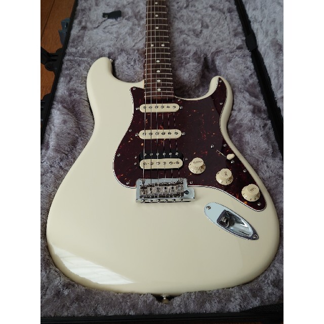 Fender(フェンダー)のFender american professional lI strat 楽器のギター(エレキギター)の商品写真