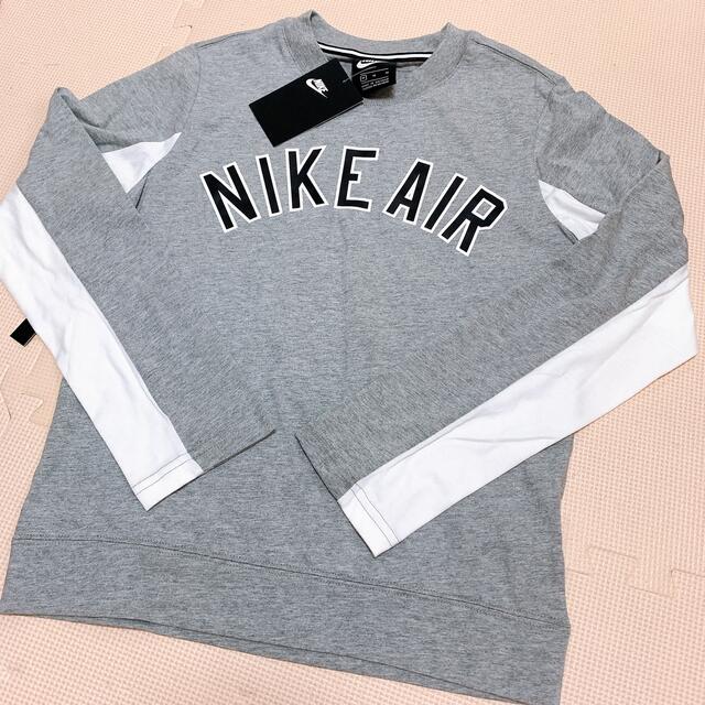 NIKE(ナイキ)の新品：NIKE ロンT・パーカー まとめ売り 150cm 2点セット キッズ/ベビー/マタニティのキッズ服男の子用(90cm~)(その他)の商品写真