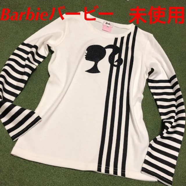 Barbie(バービー)の未使用バービー長袖Tシャツ白140cm140Aサンエー製 キッズ/ベビー/マタニティのキッズ服女の子用(90cm~)(Tシャツ/カットソー)の商品写真