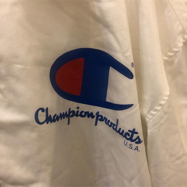 Champion(チャンピオン)の【champion】  ナイロンジャケット　デカロゴ　古着　ビッグシルエット メンズのジャケット/アウター(ナイロンジャケット)の商品写真