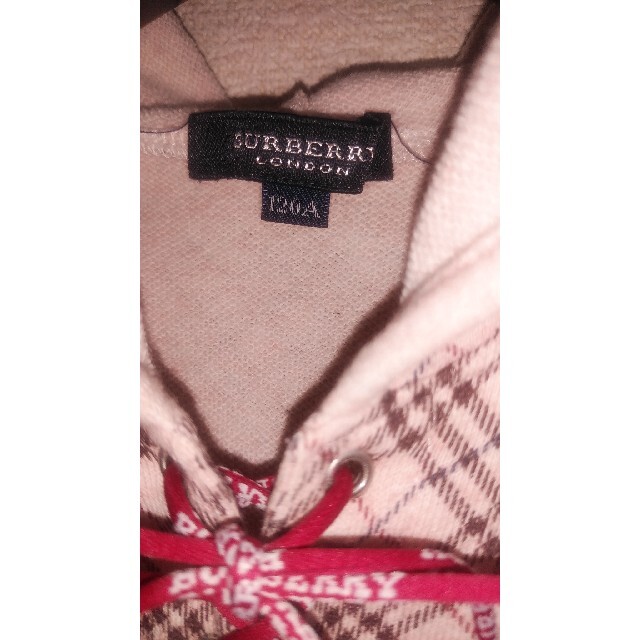 BURBERRY(バーバリー)のバーバリー　ベスト　スカート　120　130 キッズ/ベビー/マタニティのキッズ服女の子用(90cm~)(Tシャツ/カットソー)の商品写真