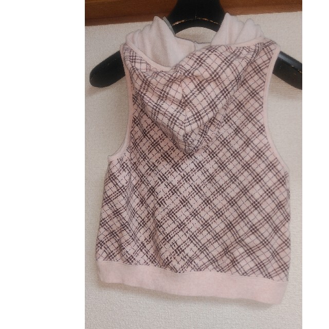 BURBERRY(バーバリー)のバーバリー　ベスト　スカート　120　130 キッズ/ベビー/マタニティのキッズ服女の子用(90cm~)(Tシャツ/カットソー)の商品写真