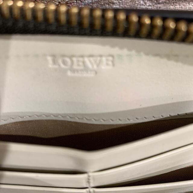 LOEWE(ロエベ)のLOEWE ロエベ財布　ヘリテージライン財布　長財布　ラウンドファスナー長財布 レディースのファッション小物(財布)の商品写真