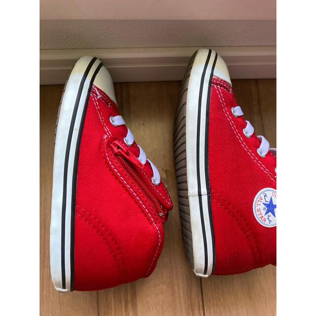 CONVERSE(コンバース)のコンバース　ベビー靴　15センチ　赤 キッズ/ベビー/マタニティのキッズ靴/シューズ(15cm~)(スニーカー)の商品写真