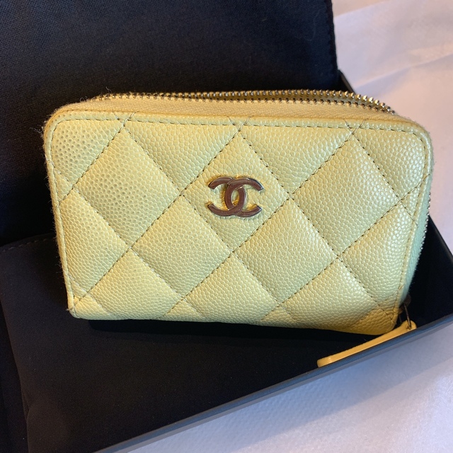 CHANEL レア　コインケース　イエロー
