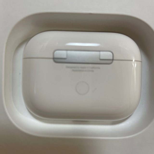 Apple(アップル)のAirPods Pro 新品未使用 スマホ/家電/カメラのオーディオ機器(ヘッドフォン/イヤフォン)の商品写真
