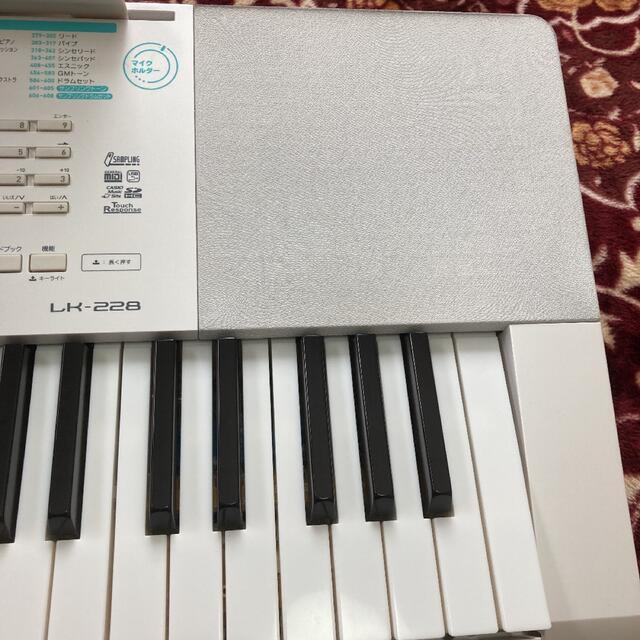 CASIO(カシオ)のCASIO LK-228 61鍵盤 電子キーボード 光ナビゲーション 楽器の鍵盤楽器(キーボード/シンセサイザー)の商品写真