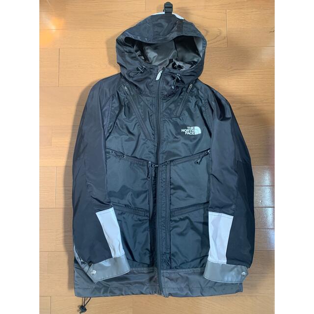 JUNYA WATANABE(ジュンヤワタナベ)のJUNYA WATANABE MAN THE NORTH FACE 18AW メンズのジャケット/アウター(マウンテンパーカー)の商品写真