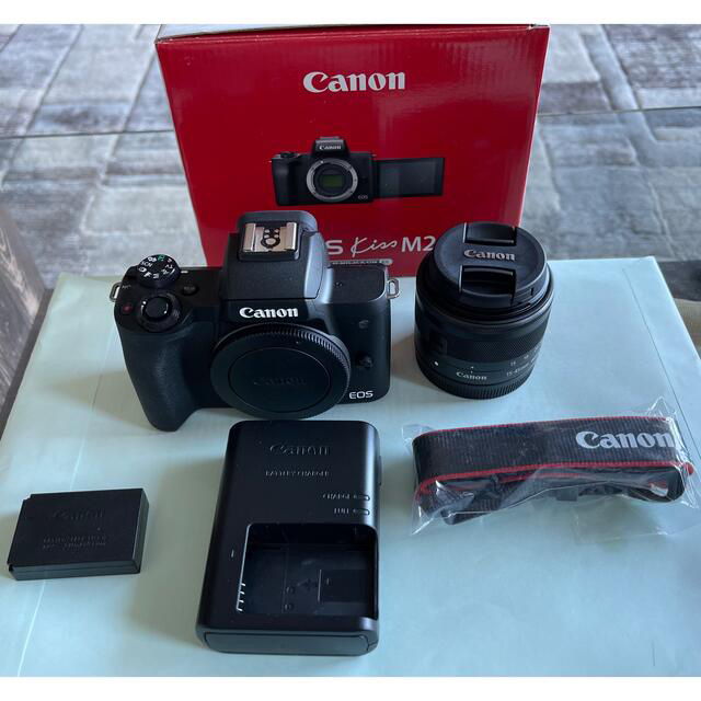 Canon EOS Kiss M2 ブラック レンズキット 【超ポイント祭?期間限定