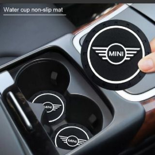 ビーエムダブリュー(BMW)のＭＩＮＩドリンクホルダーコースター2枚(車内アクセサリ)