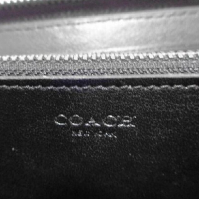 COACH(コーチ)の【大人気】新品未使用　COACH　長財布 メンズのファッション小物(長財布)の商品写真