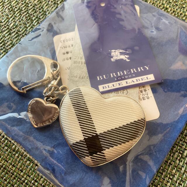 BURBERRY BLUE LABEL(バーバリーブルーレーベル)の(yon様専用)バーバリー　キーホルダー レディースのファッション小物(キーホルダー)の商品写真