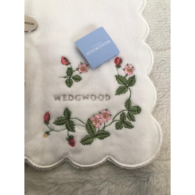 WEDGWOOD(ウェッジウッド)のWEDGWOODのポーチ&ハンカチ レディースのファッション小物(ポーチ)の商品写真