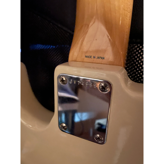 Fender JV シリアル ジャズベース 3