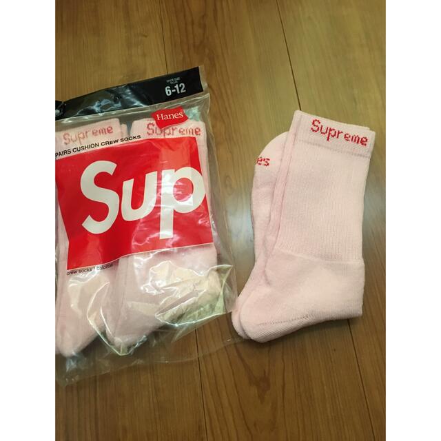 Supreme(シュプリーム)のsupreme Hanes socks 1足　シュプリーム ピンク　ヘインズ  メンズのレッグウェア(ソックス)の商品写真