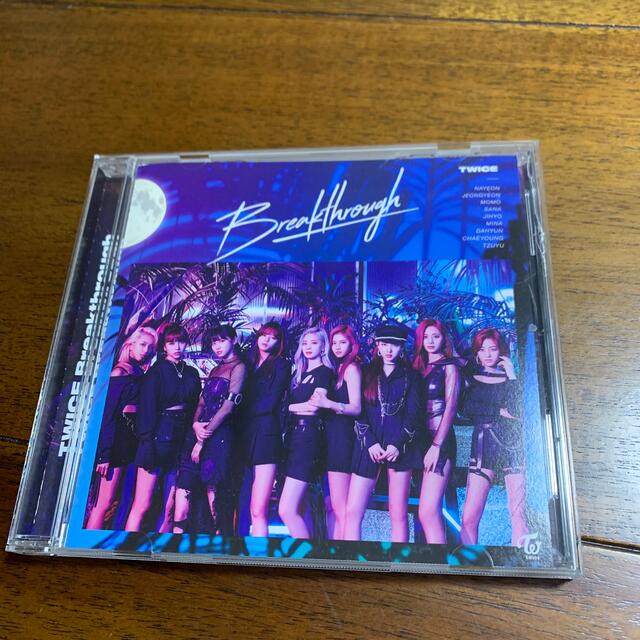 TWICE「Breakthrough（通常盤）」 エンタメ/ホビーのCD(K-POP/アジア)の商品写真