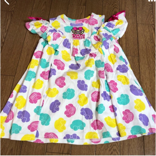 EARTHMAGIC(アースマジック)の専用♡ キッズ/ベビー/マタニティのキッズ服女の子用(90cm~)(ジャケット/上着)の商品写真